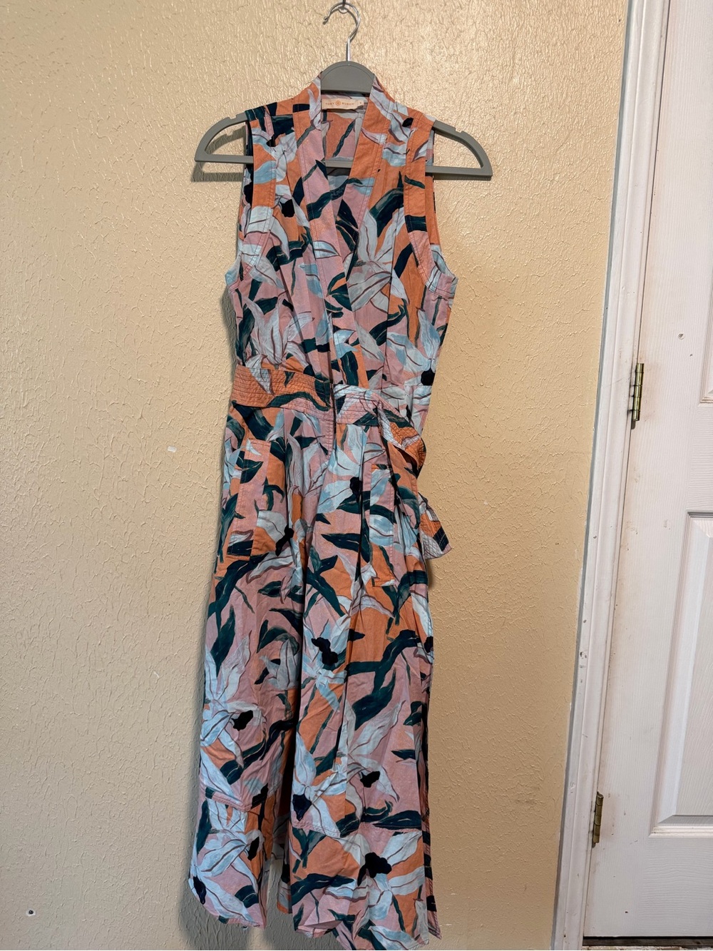 TORY BURCH Printed Wrap‎ Dress In Pink Desert Bloom Size 6
